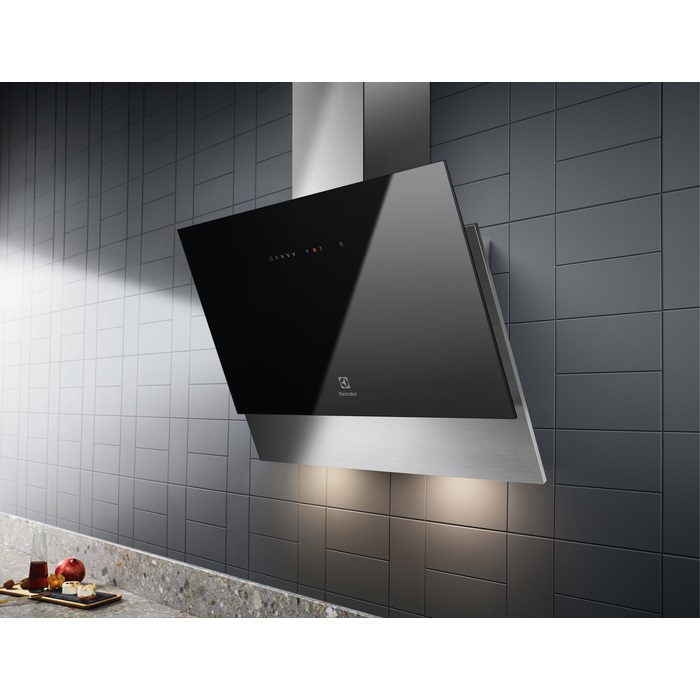 Купить Наклонная вытяжка Electrolux LFV616Y — Фото 2