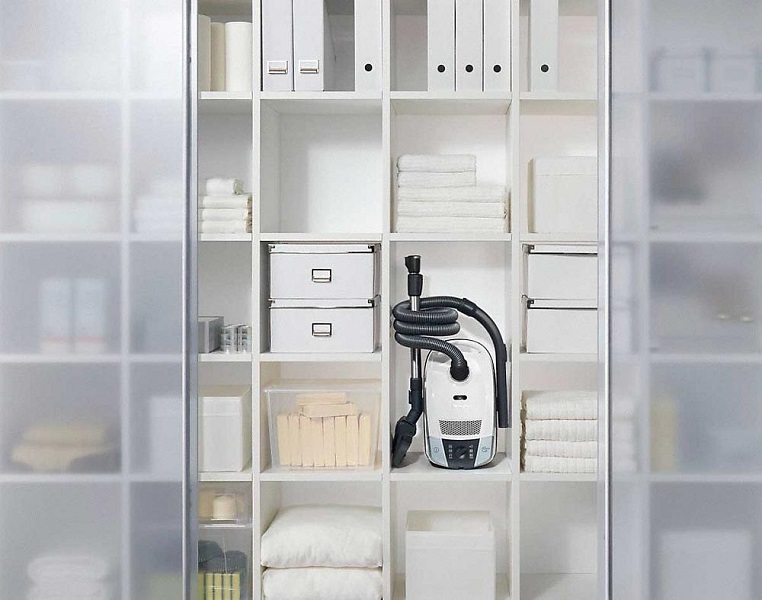 Купить Пылесос MIELE SDAB3 Compact C2 белый лотос — Фото 5