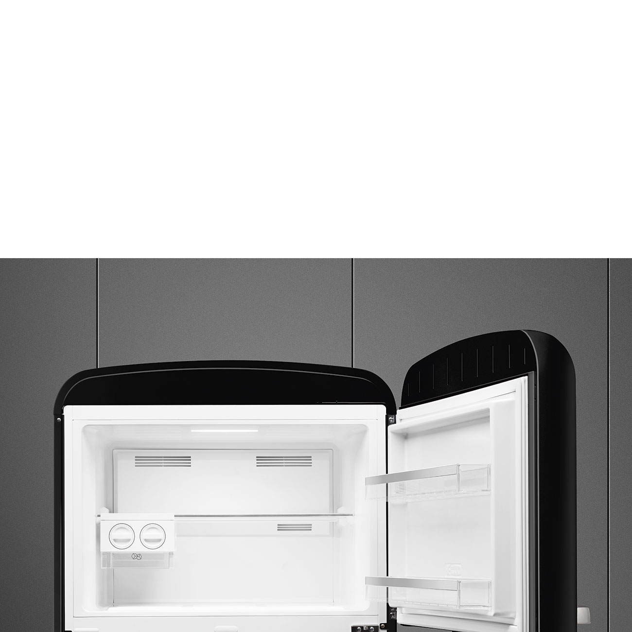 Купить Двухкамерный холодильник Smeg FAB50RBL5 — Фото 8