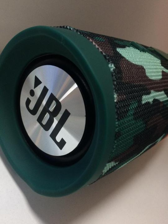 Купить Портативная акустика JBL CHARGE 4 камуфляж — Фото 2