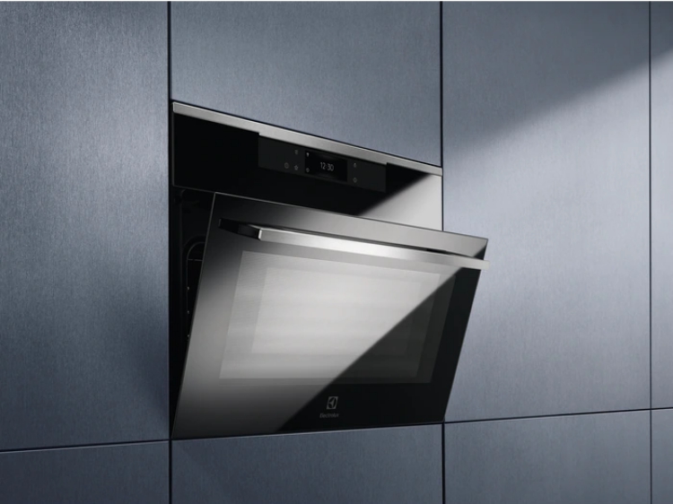 Купить Встраиваемая СВЧ печь Electrolux KVMBE08X — Фото 2