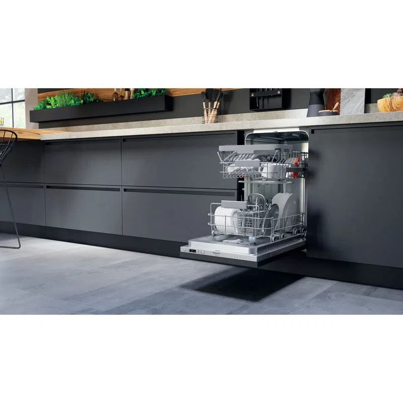 Купить Встраиваемая посудомоечная машина HOTPOINT-ARISTON HSIC 3M19 C — Фото 6