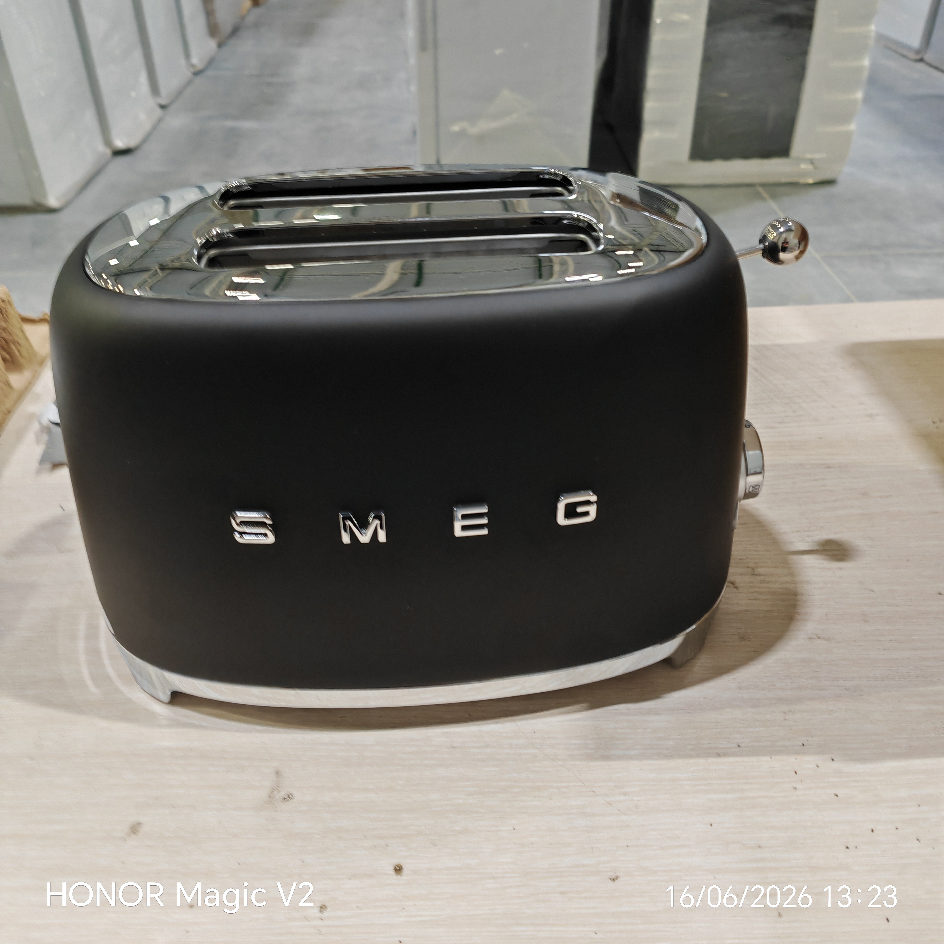  Smeg TSF01BLMEU																		 — описание, фото, цены в интернет-магазине PT Stores