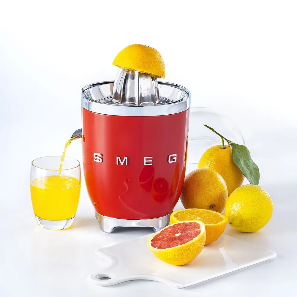 Купить Соковыжималка Smeg CJF11RDEU — Фото 2