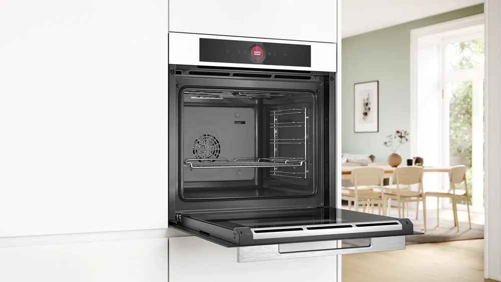 Купить Электрический духовой шкаф Bosch HBG7341W1 — Фото 4