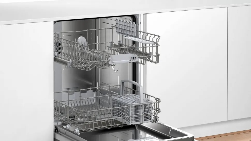 Купить Встраиваемая посудомоечная машина Bosch SMV24AX00E — Фото 2