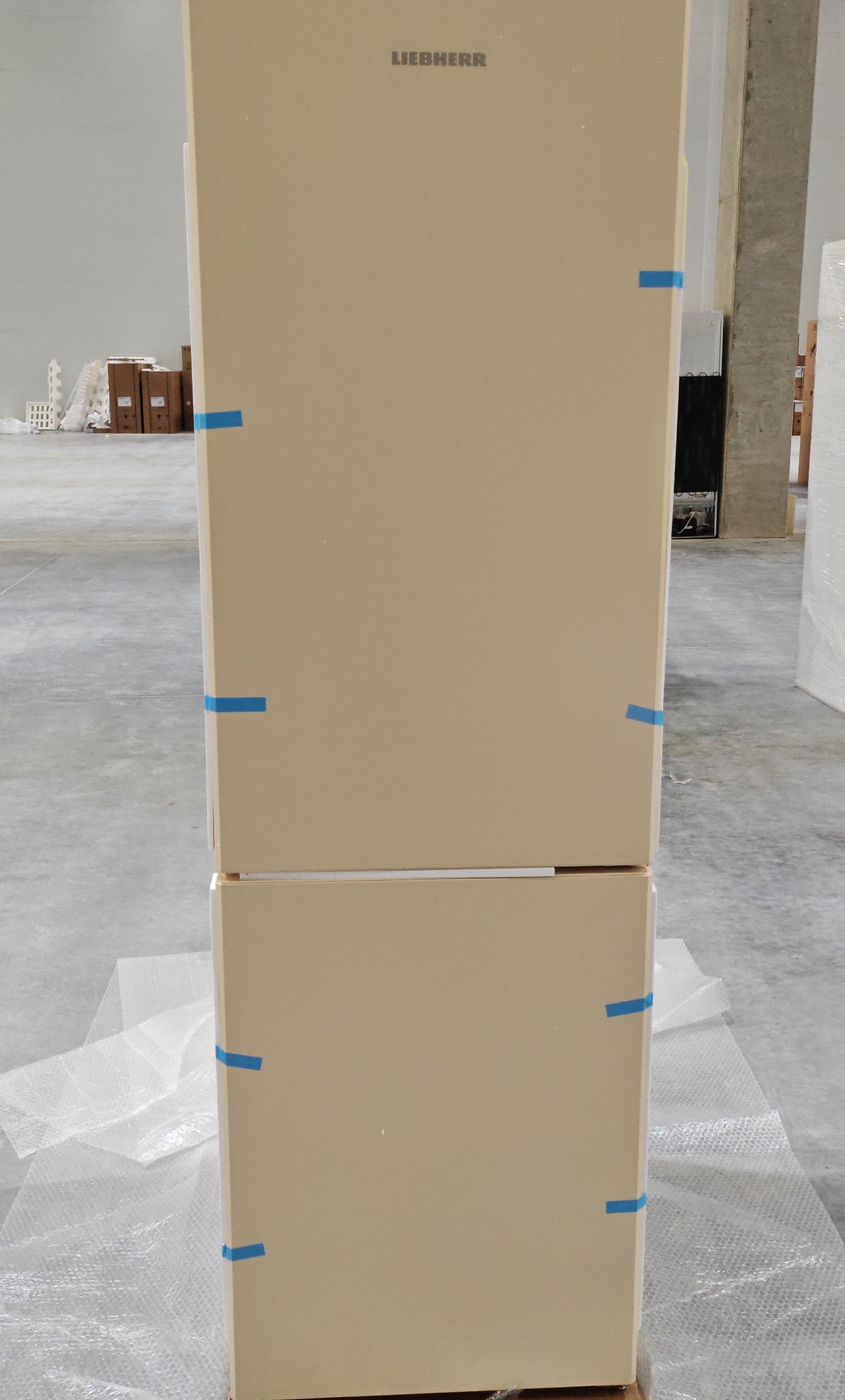  LIEBHERR CNbed 5703																		 — описание, фото, цены в интернет-магазине PT Stores
