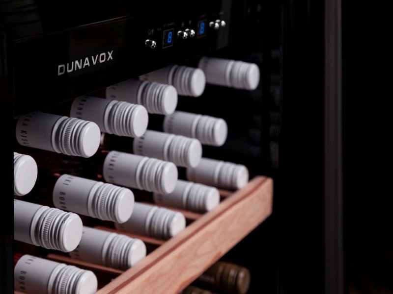 Купить Винный шкаф DUNAVOX DX-80.188K — Фото 3