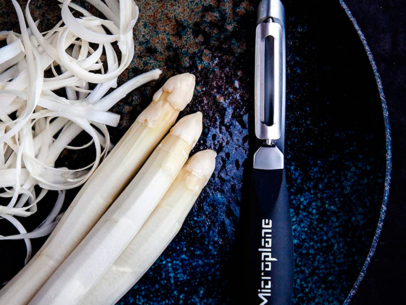 Купить  MICROPLANE Нож для чистки овощей, цвет: черный — Фото 5