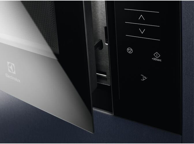 Купить Встраиваемая СВЧ печь Electrolux KMFE172TEX — Фото 2