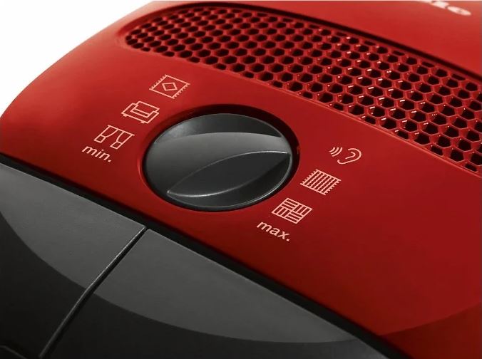 Купить Пылесос MIELE SBCD3 Classic C1 Allergy манговый красный — Фото 3