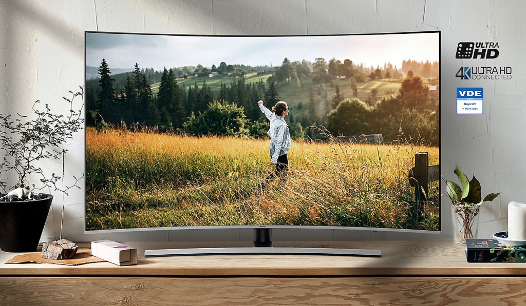 ru-feature-premium-uhd--everything-happens-here-96922785.jpg